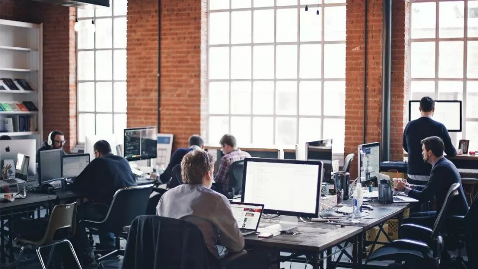 Как выбрать веб-студию в Петрове Вале по кейсам